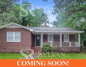 Building Photo - 752 Shull St