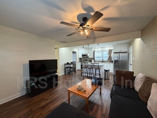 Foto del edificio - 391 Hospital Dr