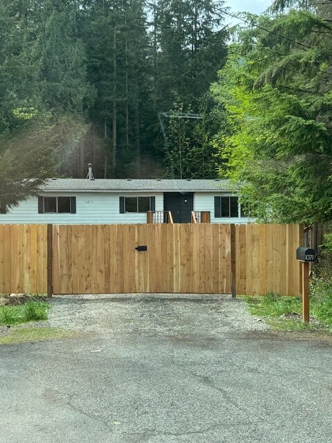 Foto principal - 1071 Red Valley Ct