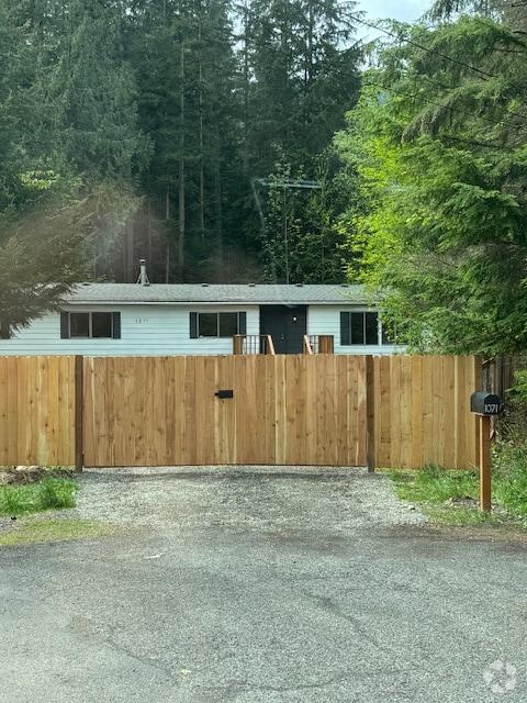 Building Photo - 1071 Red Valley Ct