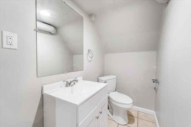 Foto del edificio - 2237 3rd St