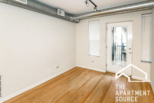 Foto del edificio - 2520 W Leland Ave