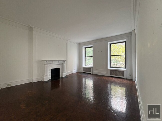 Building Photo - East 80th Street