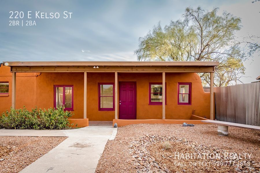 Primary Photo - Remodeled 2bed/2ba Sonoran Style Home with...
