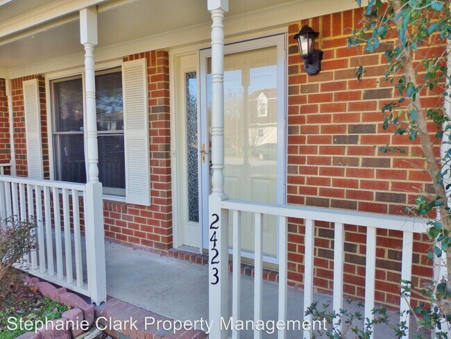 Building Photo - 2 br, 2.5 bath House - 2423 Rennie Drive