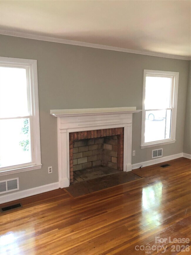 Foto del edificio - 1116 Bevis Dr