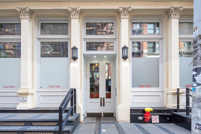 Building Photo - Lispenard Condo