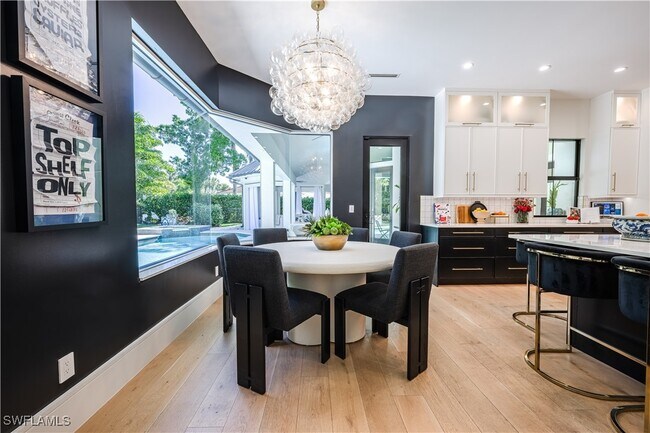 Foto del edificio - 681 Katemore Ln