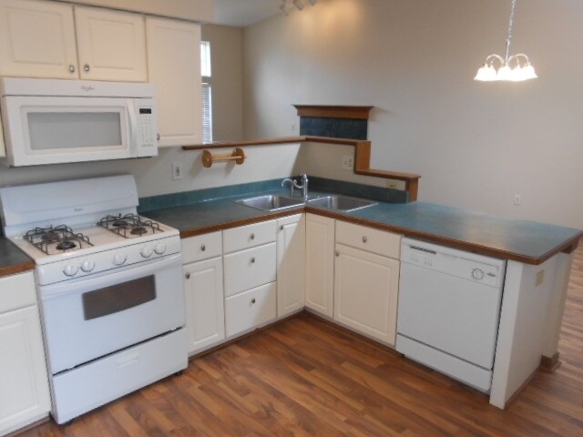 Building Photo - 210 Windward Ct