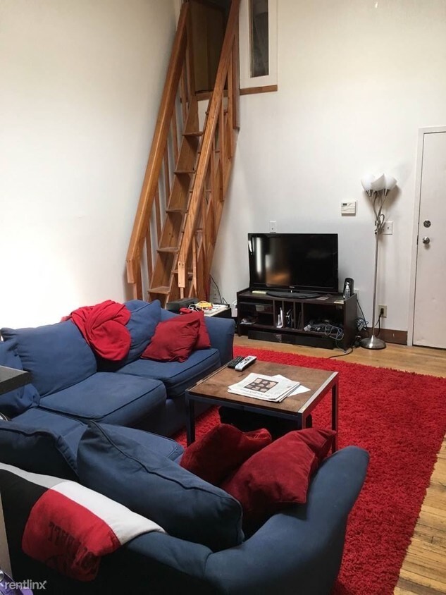 Foto principal - 361 E Clayton St