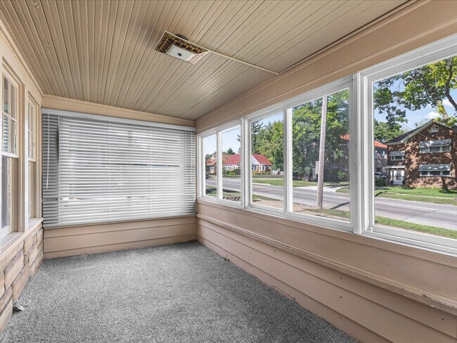 Building Photo - 1111 20th St