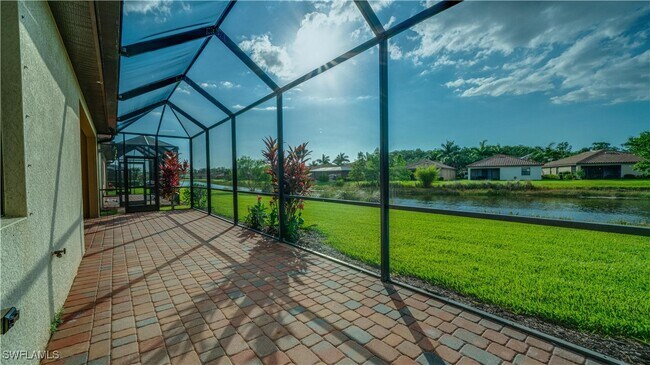 Foto del edificio - 11264 Reflection Isles Blvd