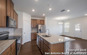 Foto del edificio - 3975 Gentle Mdw