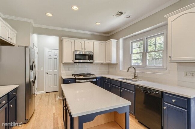 Foto del edificio - 5 br, 2.5 bath House - 206 Brightwater Dri...