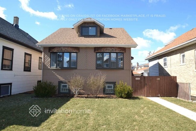 Building Photo - 2418 N 75th Ct