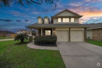 Building Photo - 7447 Oakwood Canyon Dr