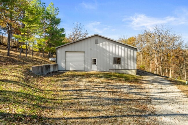 Building Photo - 259 Lafayette Ln