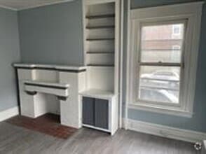 Building Photo - 202 S Madison St