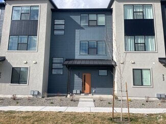 Building Photo - 954 W 350 S