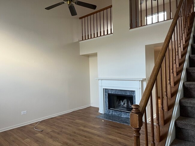 Building Photo - 1871 Independence Ct