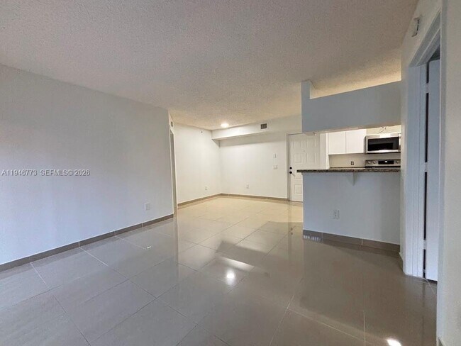 Foto del edificio - 420 S Park Rd