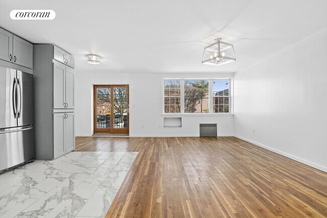 Foto del edificio - 1002 E 80th St