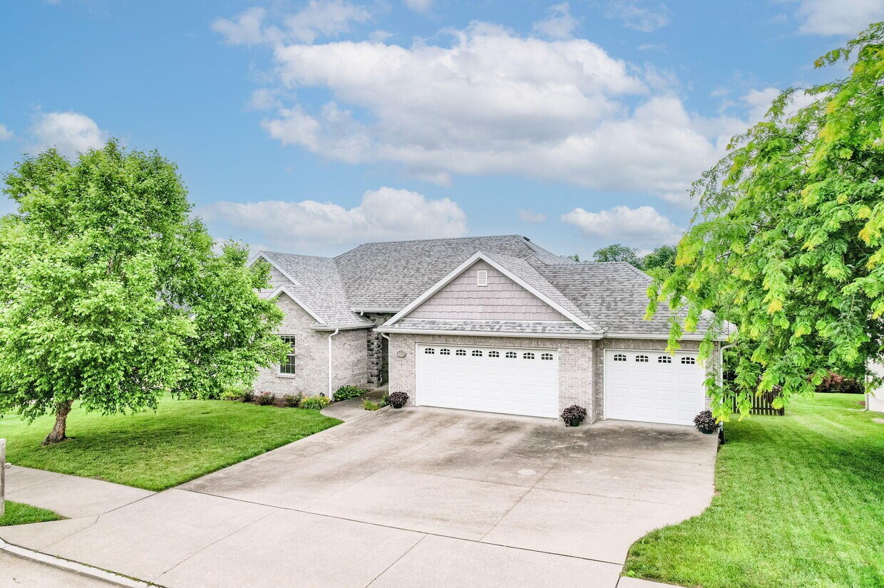 Foto principal - 3702 Timber Run Dr