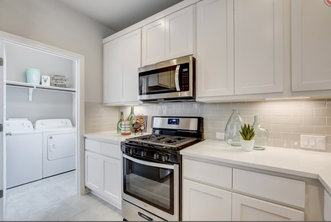 Building Photo - 1736 Artesian Springs Crossing