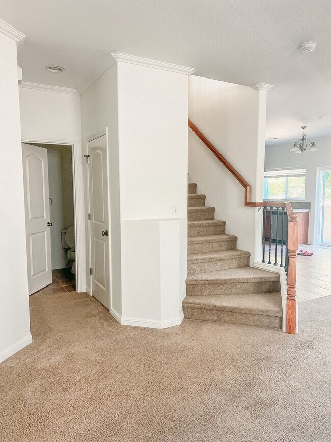 Foto del edificio - Four bedroom home in Salmon Creek