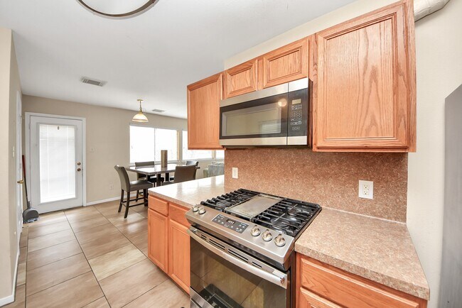 Foto del edificio - 20626 Sycamore Crest Ln