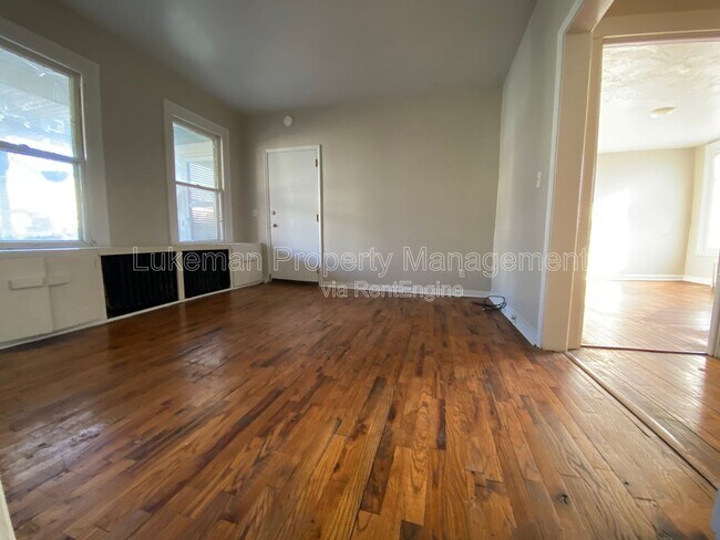 Foto del edificio - 417 Oak St