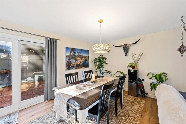 Foto del edificio - 3615 Jorge Dr