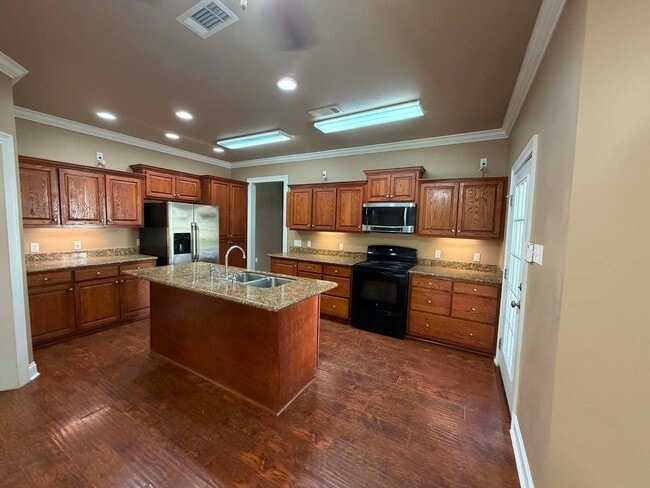Building Photo - 48399 Alack Ln