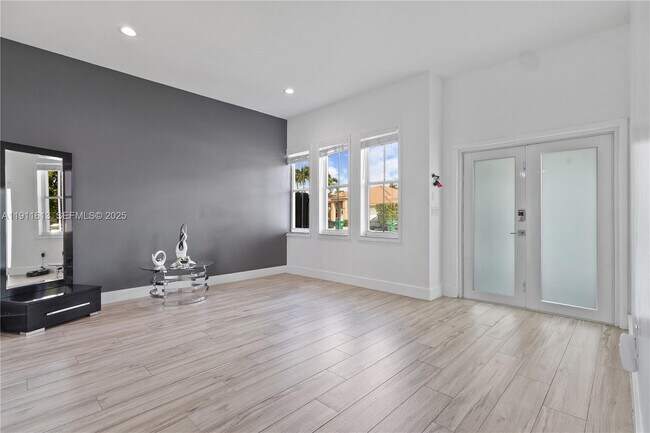 Building Photo - 8218 SW 163rd Pl