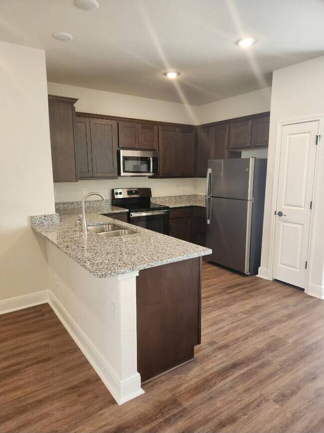 Foto del edificio - Enzo Gate