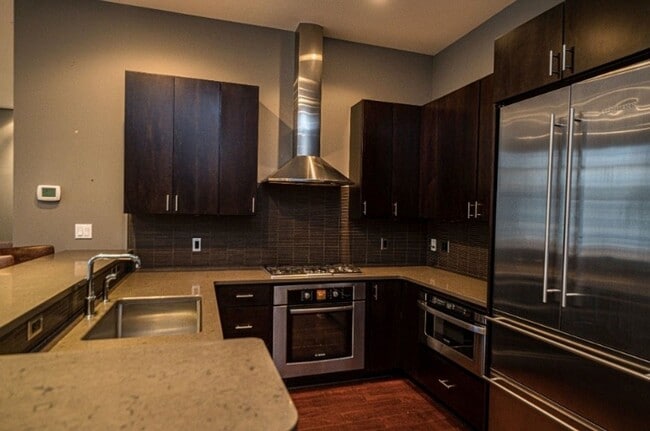 Building Photo - Luxury Penthouse Condo Located in Downtown Pittsburgh (Reduced Security Deposit on Move in)