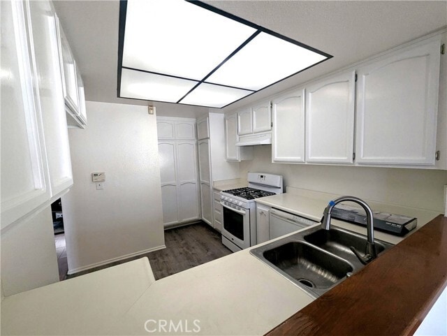 Building Photo - 2411 Artesia Blvd