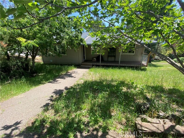 Foto principal - 18483 Park Point Ct