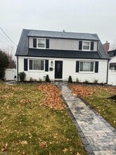 Building Photo - 631 Grant Terrace