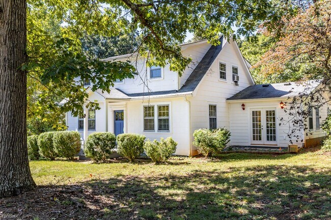Building Photo - 4 br, 2.5 bath House - 2514 Taylors Gap Road