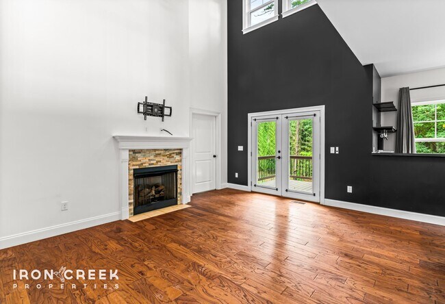 Foto del edificio - Stunning Craftsman Home in Arden - Modern ...