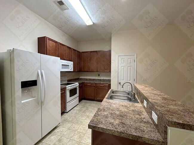 Foto del edificio - Spacious 3-Bedroom Home Near Ft. Jackson w...