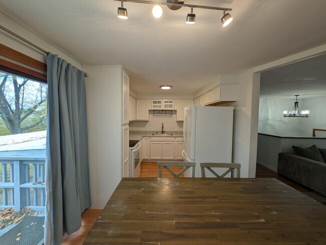 Foto del edificio - 801 Joliet Ct