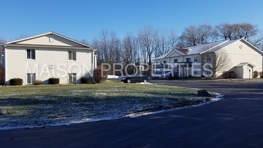 Building Photo - 8 Hickory Manor Dr