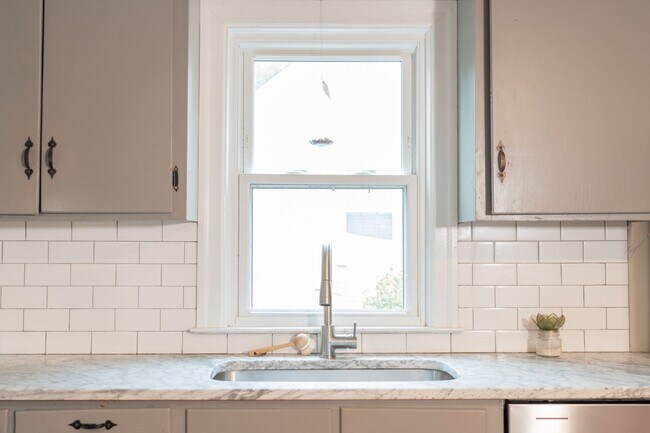 Foto del edificio - Charming Fry's Spring Home with a Stunning...