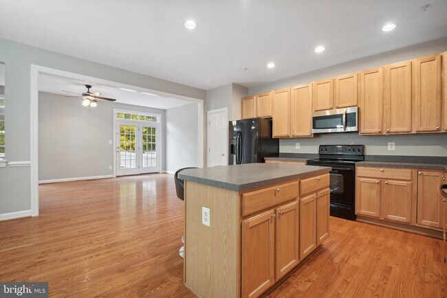 Building Photo - 12421 Falconbridge Dr