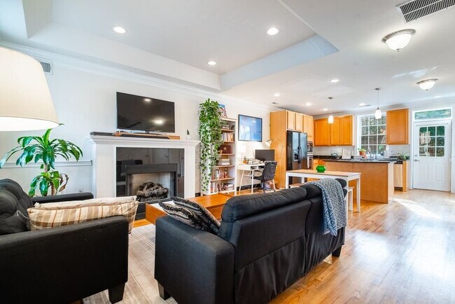 Foto del edificio - 1448 Oak St NW