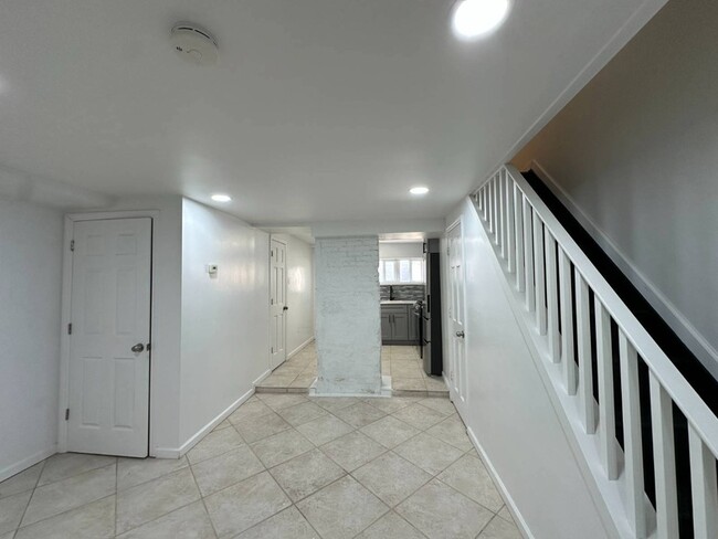 Foto del edificio - 101 Pioneer St