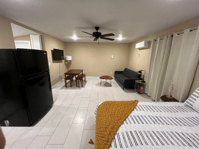 Foto del edificio - 4353 Columbine St