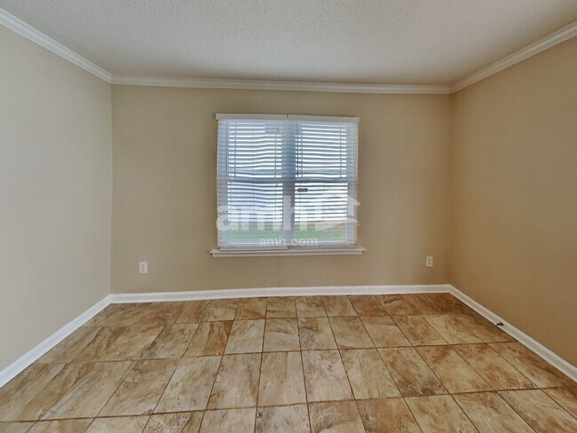 Building Photo - 11618 English Oak Ln